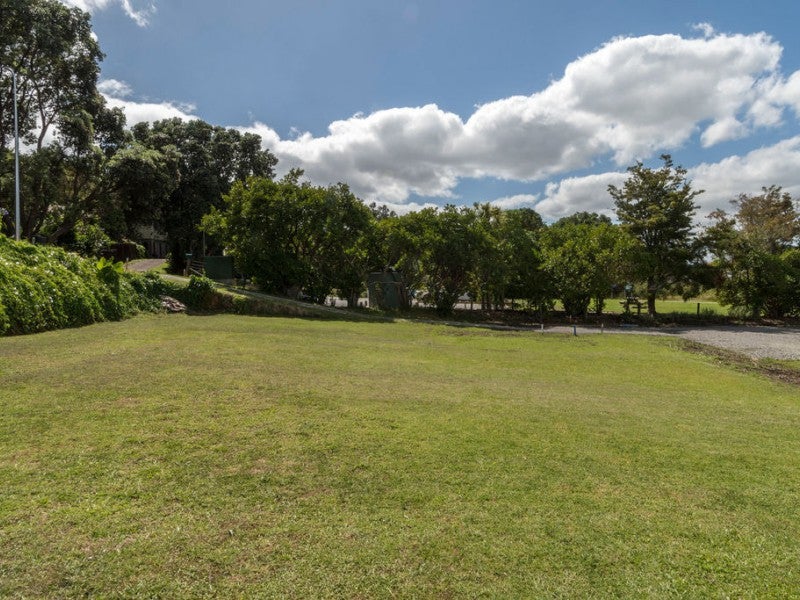 21A Coach Drive, Otumoetai, Tauranga - Carousel 1