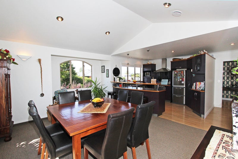4 Royden Place, Motueka - Carousel 23