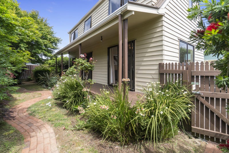 34A Kings Road, Mount Roskill, Auckland - Carousel 2