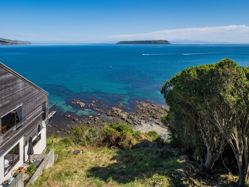 11 Ogilvy Terrace, Plimmerton, Porirua - Carousel 1