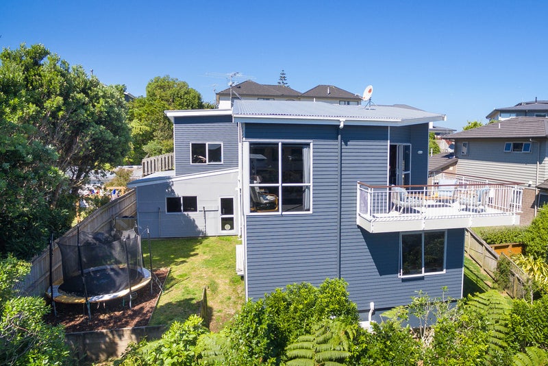 1/40 Poto Road, Normandale, Lower Hutt - Carousel 26