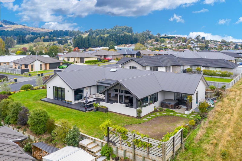 64 Severn Street, Green Island, Dunedin - Carousel 19