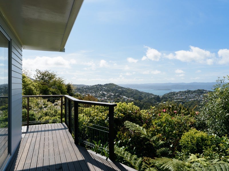 22 Downing Street, Crofton Downs, Wellington - Carousel 1