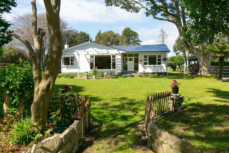 95 Raleigh Street, Brixton, Waitara - Carousel 2