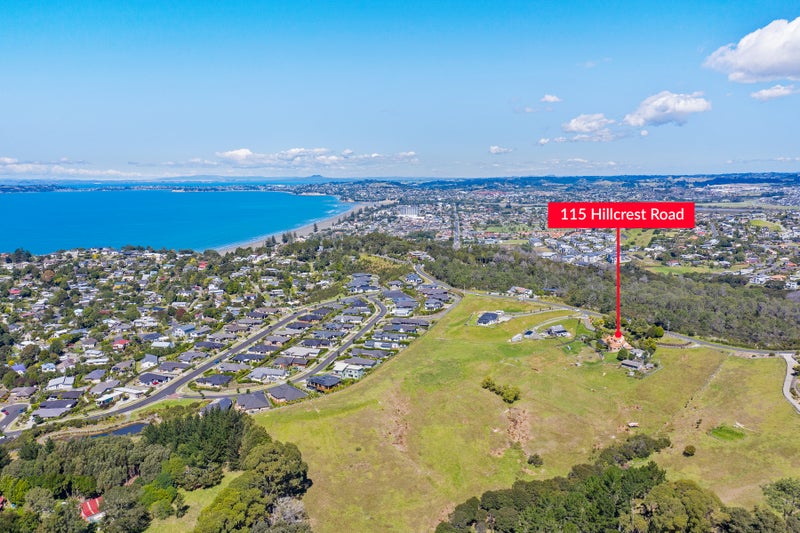 115 Hillcrest Road, Hatfields Beach, Orewa - Carousel 2
