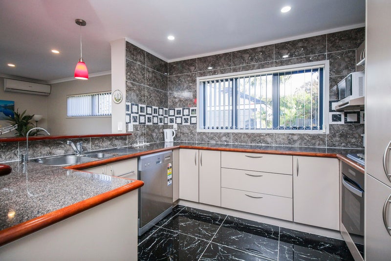 128A Gowing Drive, Meadowbank, Auckland - Carousel 2