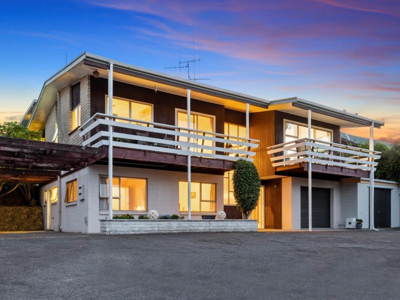 25 Bellevue Road, Brookfield, Tauranga - Carousel 1