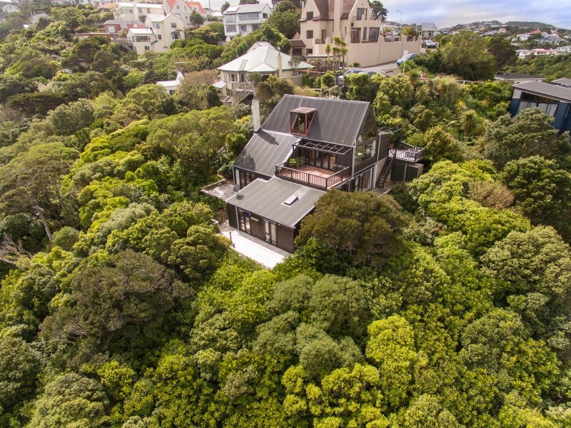 123 Amritsar Street, Khandallah, Wellington - Carousel 1