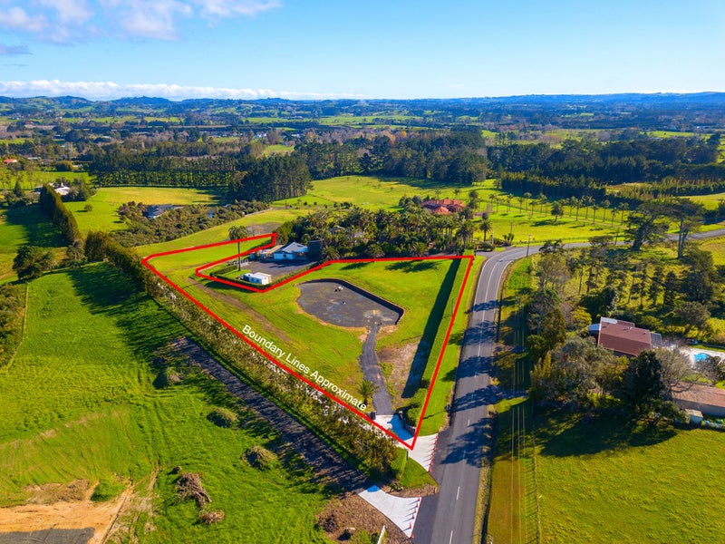 51 Nixon Road, Henderson - Carousel 1