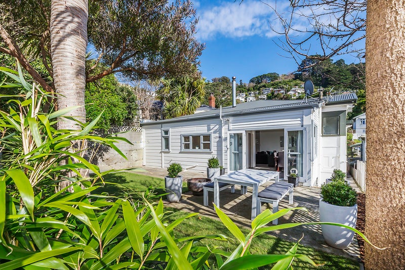 23A Rodrigo Rd, Kilbirnie, Wellington - Carousel 1