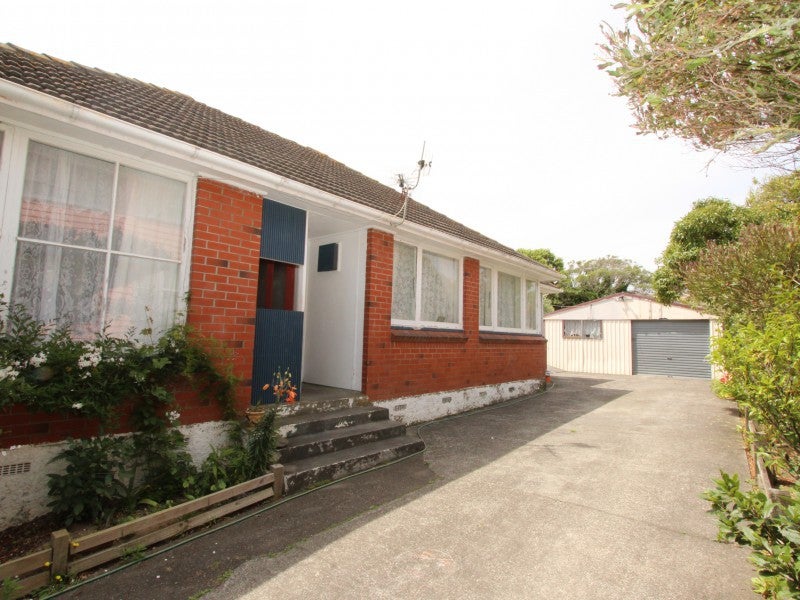 108 Warspite Avenue, Cannons Creek, Porirua - Carousel 2