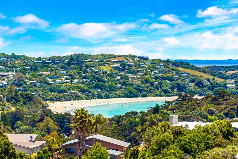 9 Fisher Street, Surfdale, Waiheke Island - Carousel 2