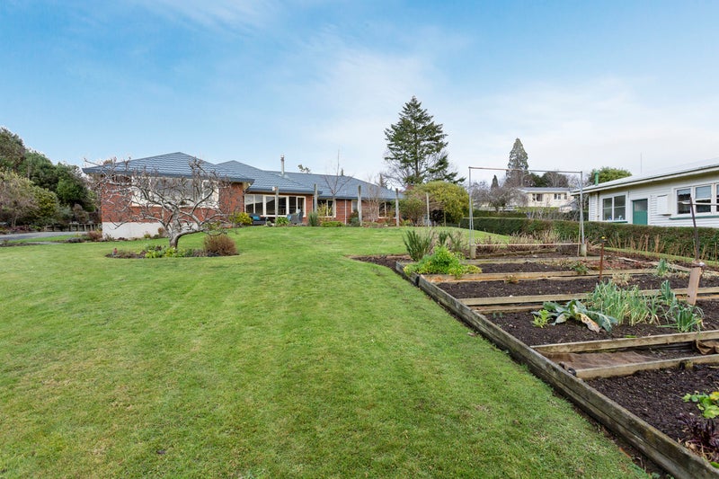 185 Shetland Street, Wakari, Dunedin - Carousel 23