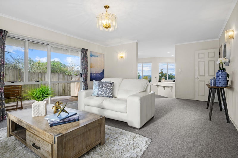 2/33 Mellons Bay Road, Mellons Bay, Auckland - Carousel 2