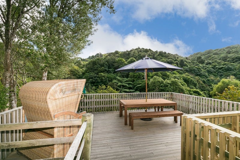 20 Silverstream Road, Crofton Downs, Wellington - Carousel 2