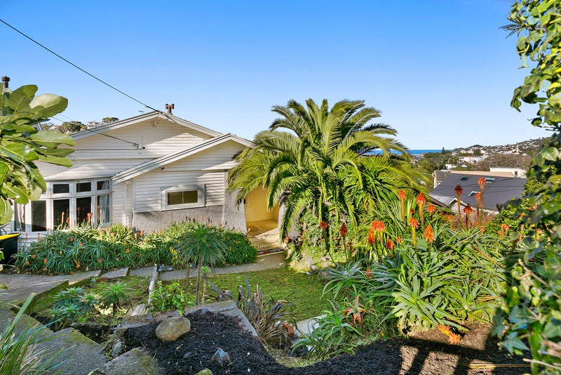 75 Hataitai Road, Hataitai, Wellington - Carousel 1