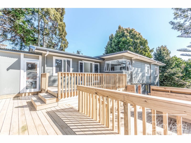 104 Sunnyside Road, Sunnyvale, Auckland - Carousel 1