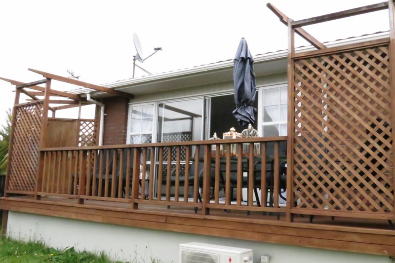 2/22 Dowse Drive, Maungaraki, Lower Hutt - Carousel 14