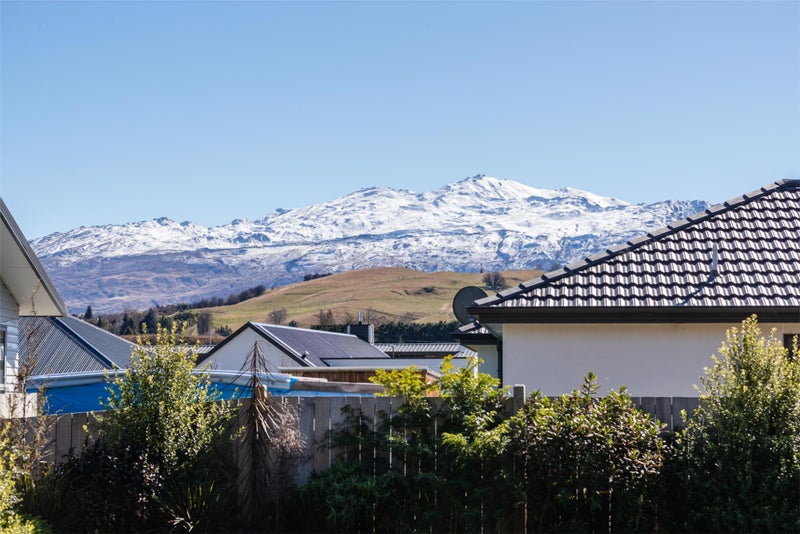 10 Risinghurst Terrace, Lower Shotover, Queenstown - Carousel 7