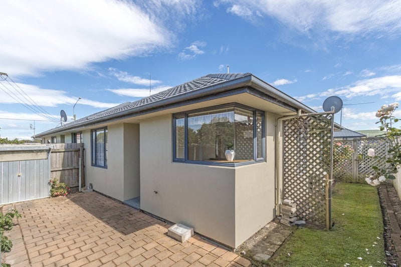 52J Marshland Road, Shirley, Christchurch - Carousel 11