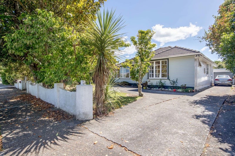 8 Garden Road, Avalon, Lower Hutt - Carousel 20