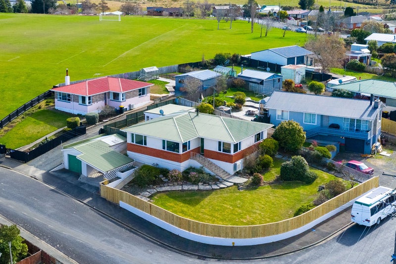 2 Travis Street, Brockville, Dunedin - Carousel 1