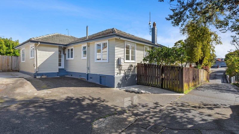 1/1238 New North Road, Avondale, Auckland - Carousel 1