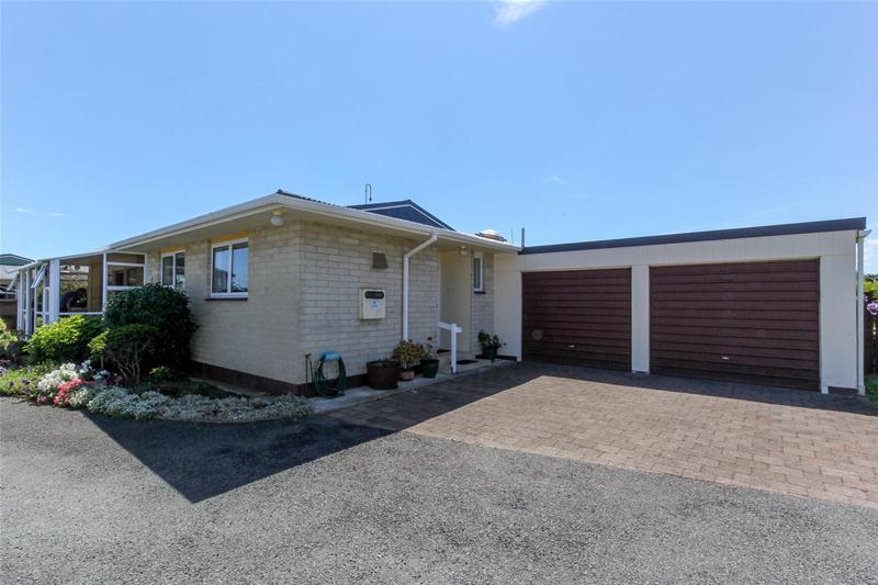 21A Roy Terrace, Moturoa, New Plymouth - Carousel 15