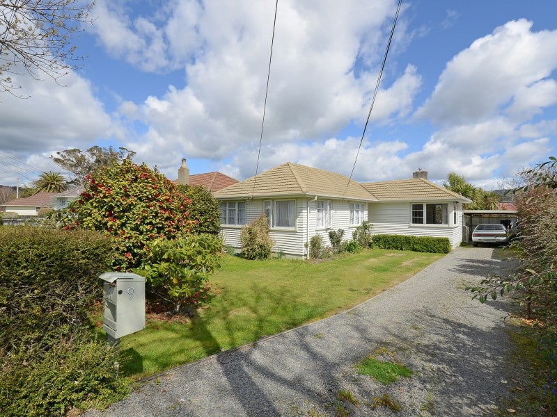 9 Clyma Street, Elderslea, Upper Hutt - Carousel 16