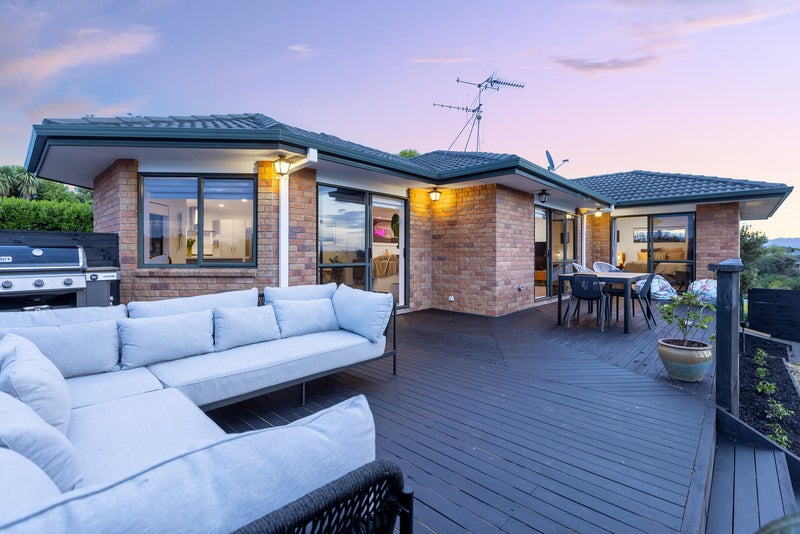 14 Hallmark Rise, Bethlehem, Tauranga - Carousel 2