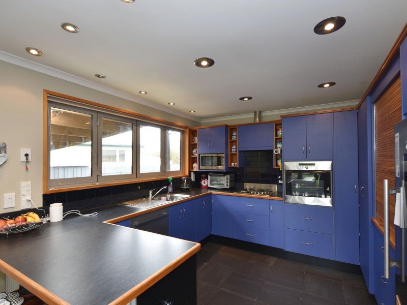 34 Douglas Street, Grasmere, Invercargill - Carousel 2