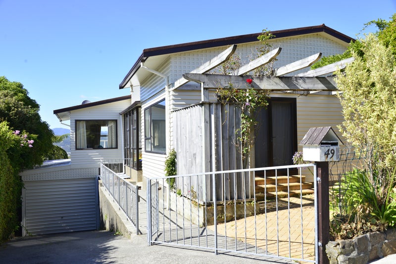 49 Harbour View Road, Harbour View, Lower Hutt - Carousel 2