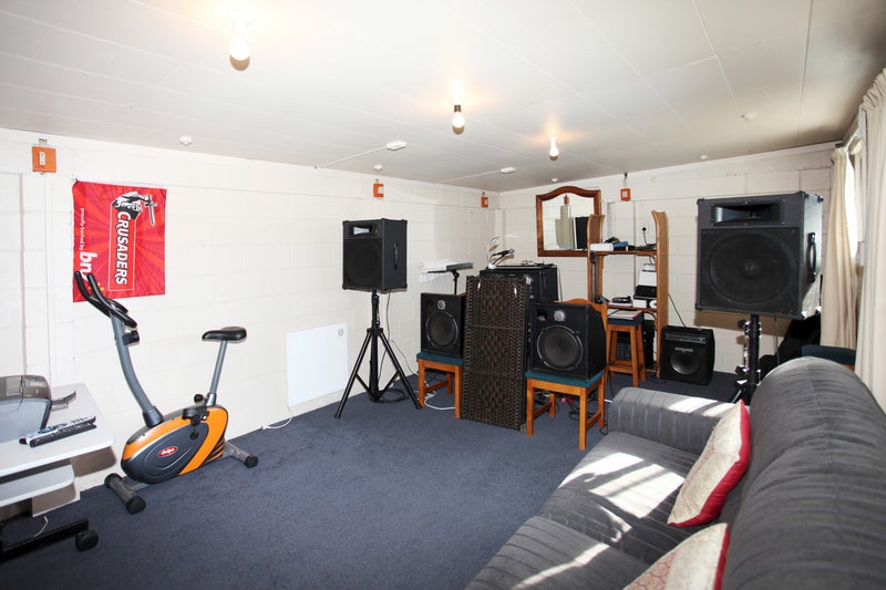 329 Wainoni Road, Avondale, Christchurch - Carousel 10