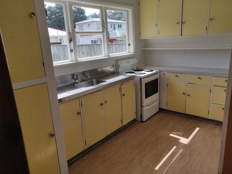 12 Revans Street, Miramar, Wellington - Carousel 9