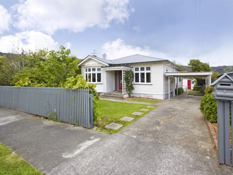2 Harris Street, Naenae, Lower Hutt - Carousel 2