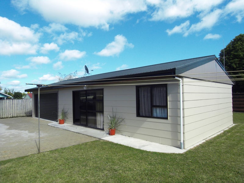 26B Forest Lake Road, Forest Lake, Hamilton - Carousel 2