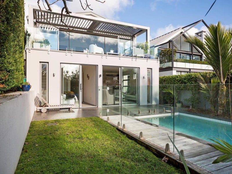 5 Yarborough Street, Saint Marys Bay, Auckland - Carousel 2