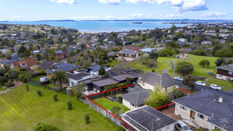 69 John Gill Road, Shelly Park, Auckland - Carousel 10