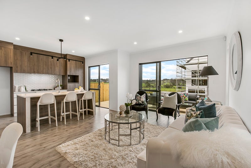 21 Houhora Street, Westgate, Auckland - Carousel 26