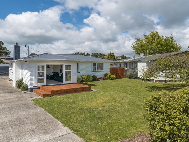 32 Snowdon Avenue, Terrace End, Palmerston North - Carousel 2
