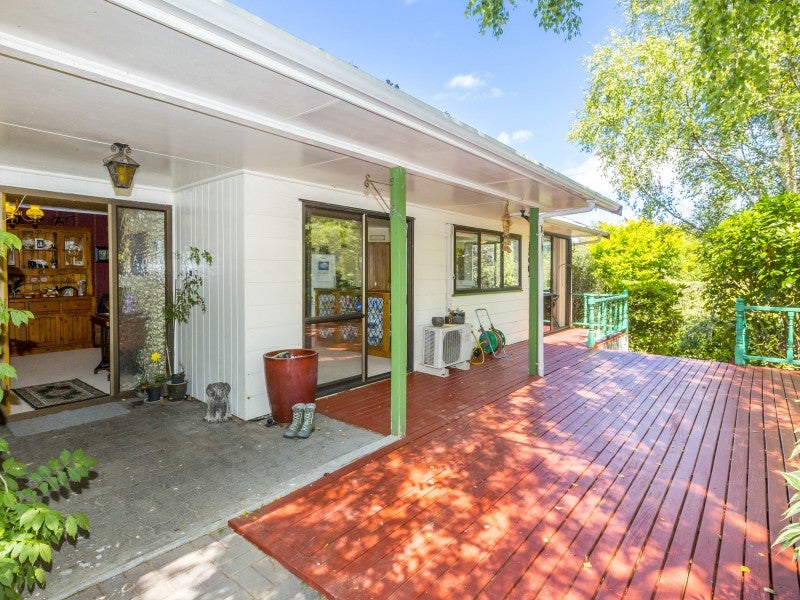 189 Katherine Mansfield Drive, Whitemans Valley - Carousel 1