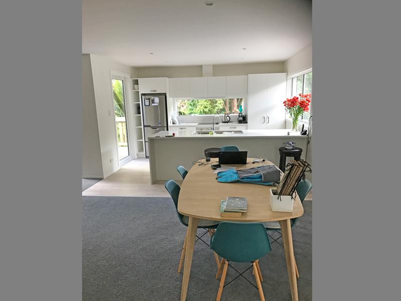 18A Anakiwa Place, Milford, Auckland - Carousel 2