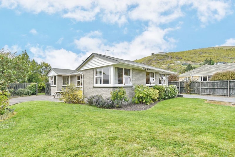 13 Lucienne Place, Hillsborough, Christchurch - Carousel 1