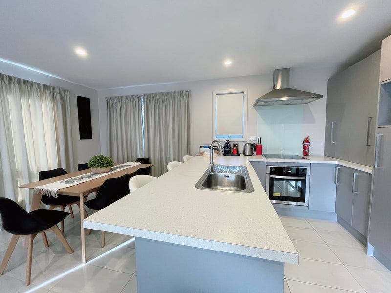 6A Cargill Place, Richmond, Christchurch - Carousel 1