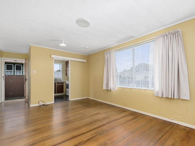 1A Owen Street, Belmont, Lower Hutt - Carousel 2