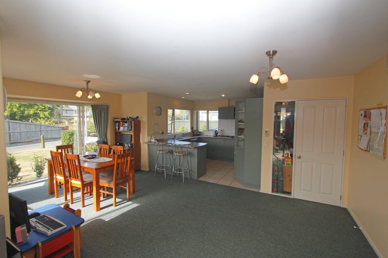 33 Baltimore Green, Shirley, Christchurch - Carousel 2