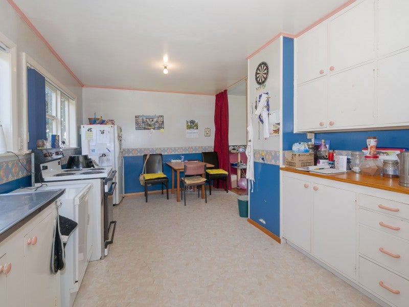 14B Eldon GR, WINGATE, LOWER HUTT - Carousel 2