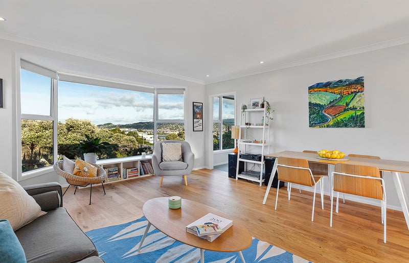 36 Duchess Place, Maupuia, Wellington - Carousel 1