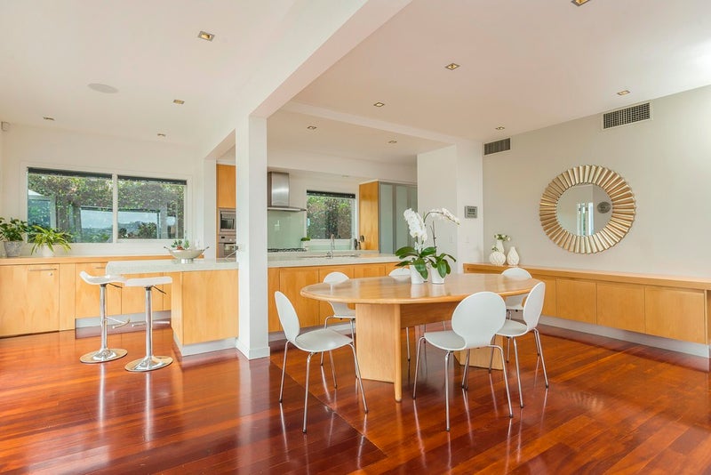 7 Ngaiwi Street, Orakei, Auckland - Carousel 26
