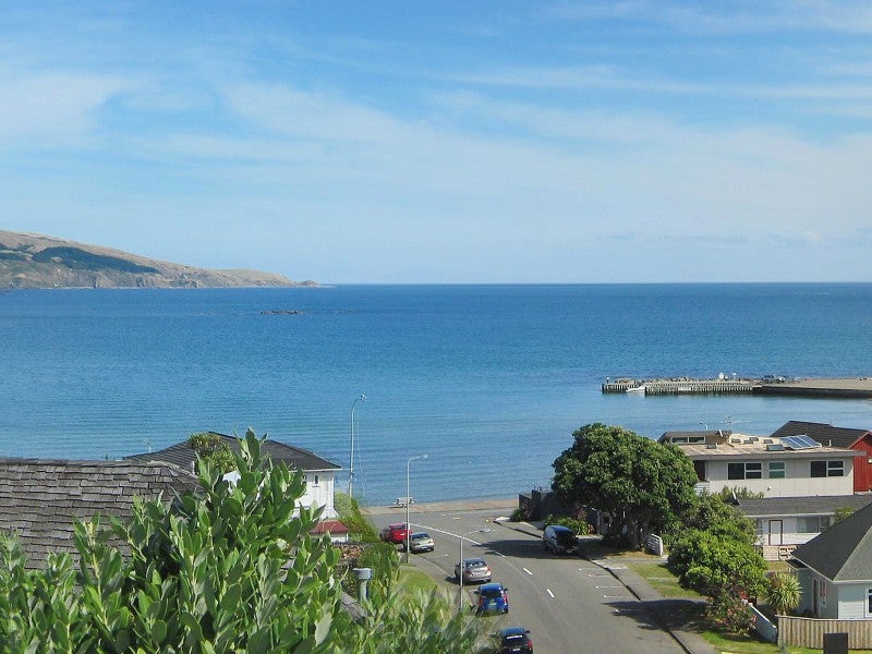 12 Cluny Road, Plimmerton, Porirua - Carousel 2